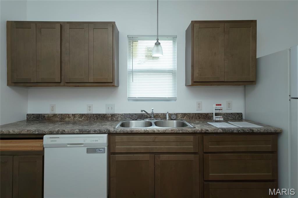 26048833 Property Photo 11