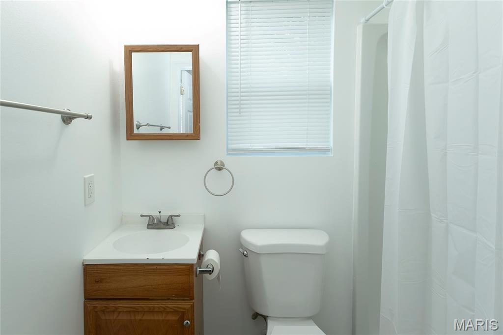 26048833 Property Photo 17