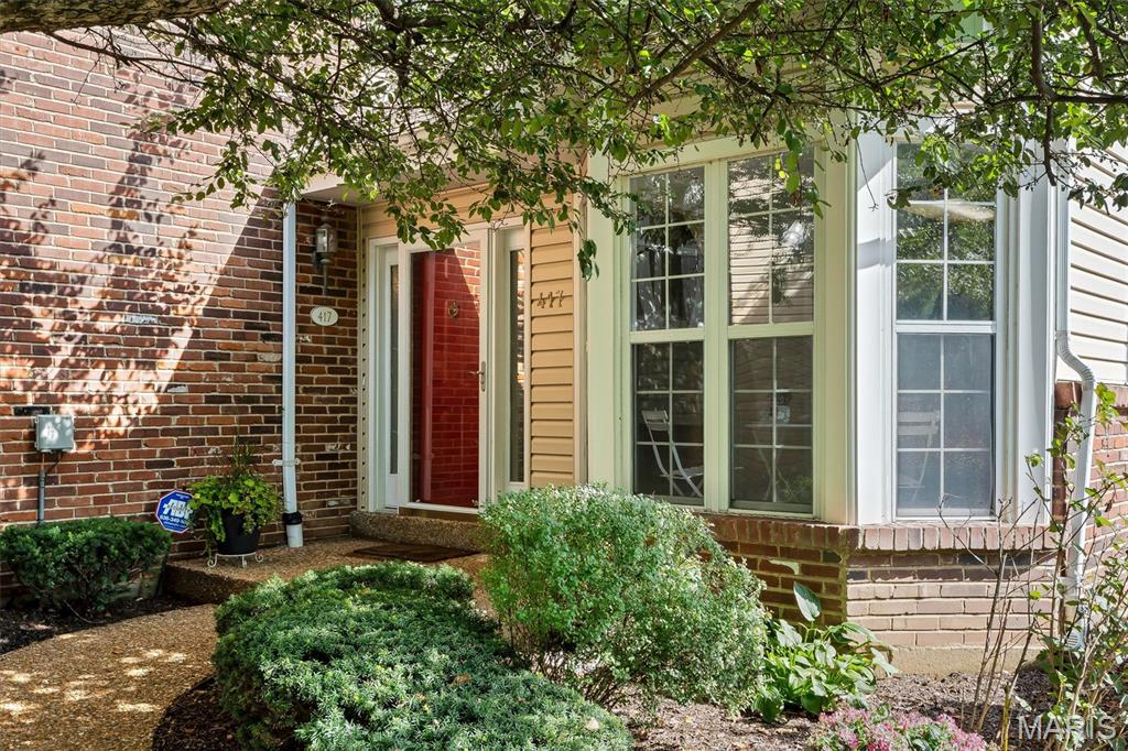 417 Meramec Way 4 Property Photo 2