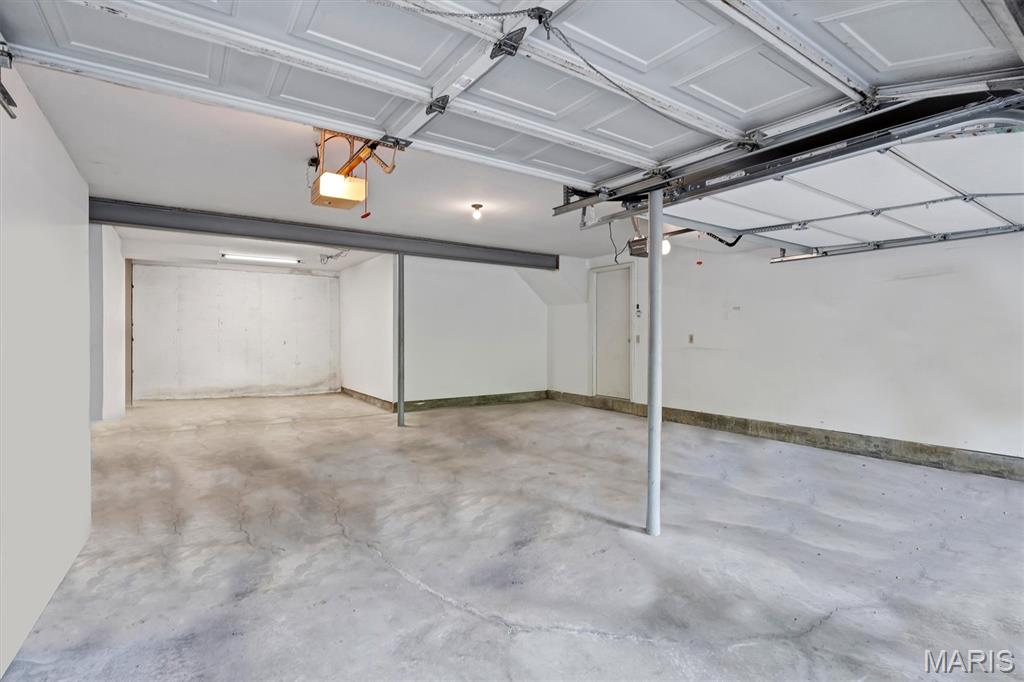417 Meramec Way 4 Property Photo 34