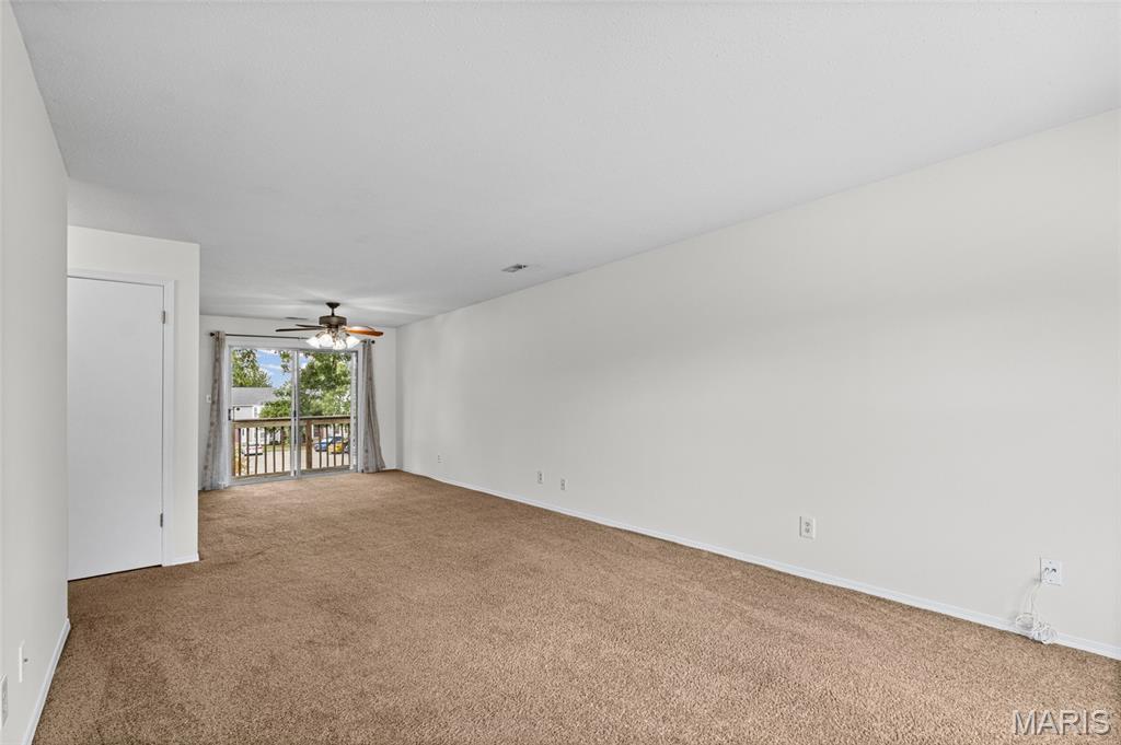 1774 Kircher Drive C Property Photo 11