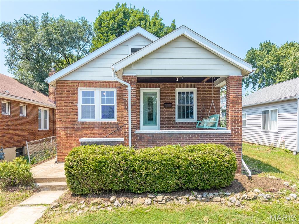 1457 Sproule Avenue Property Photo 1