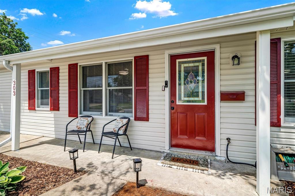 303 Saint Joseph Avenue Property Photo 3