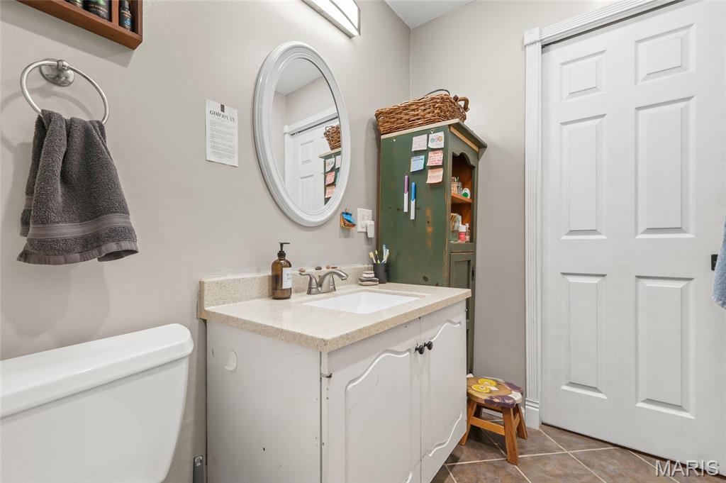 216 Drewel Court Property Photo 18