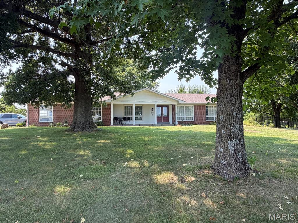 4931 S Point Road Property Photo 1