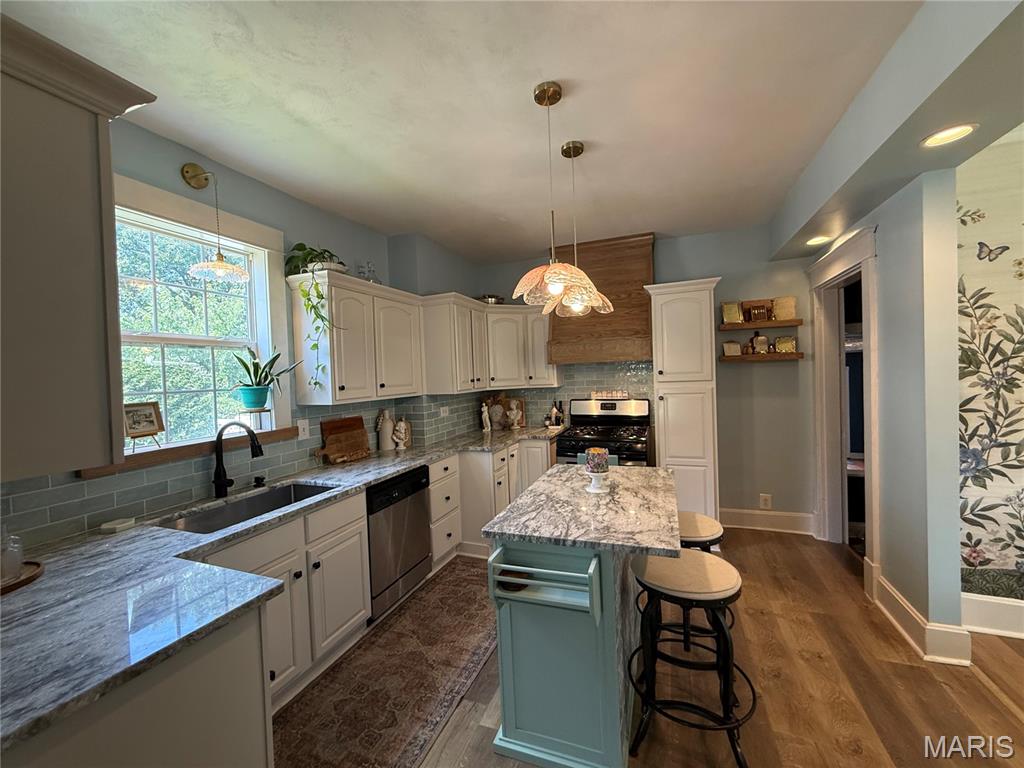 1821 Evergreen Avenue Property Photo 6