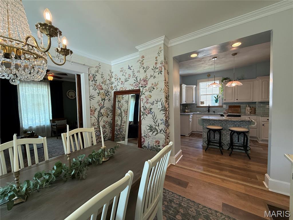 1821 Evergreen Avenue Property Photo 11