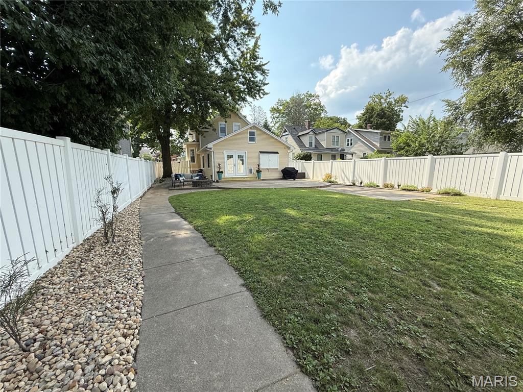 1821 Evergreen Avenue Property Photo 25