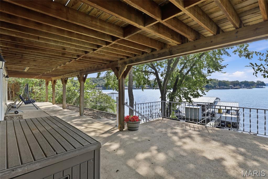 209 Cameo Point Property Photo 27