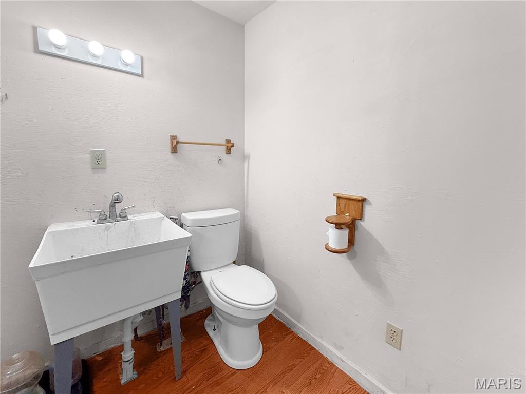 301 S Palmyra Property Photo 31