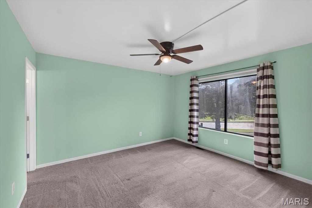 6 Megans Court C Property Photo 7