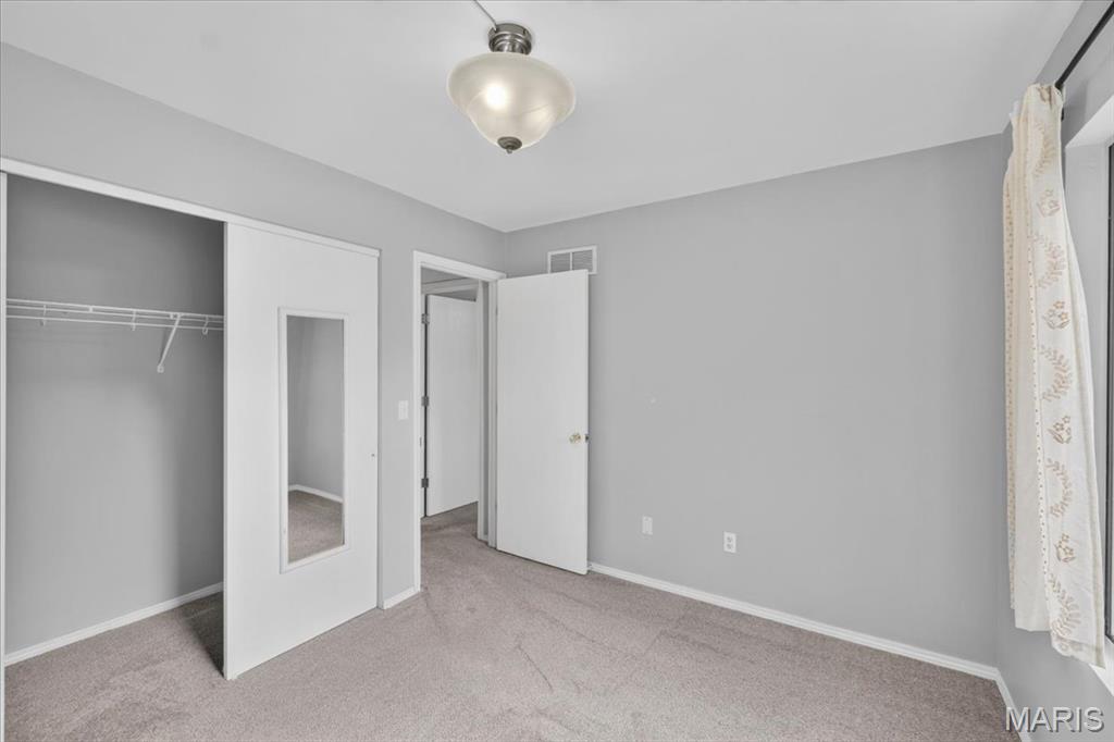 6 Megans Court C Property Photo 11