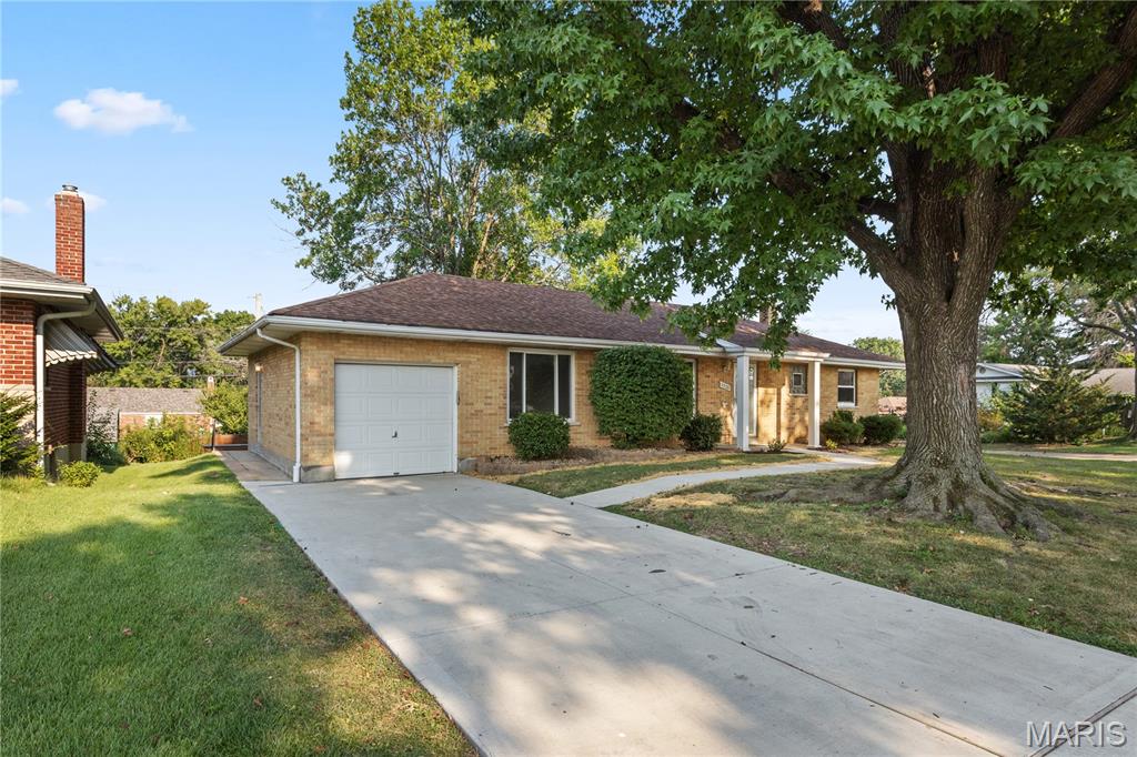 9228 Kenstan Court Property Photo 2