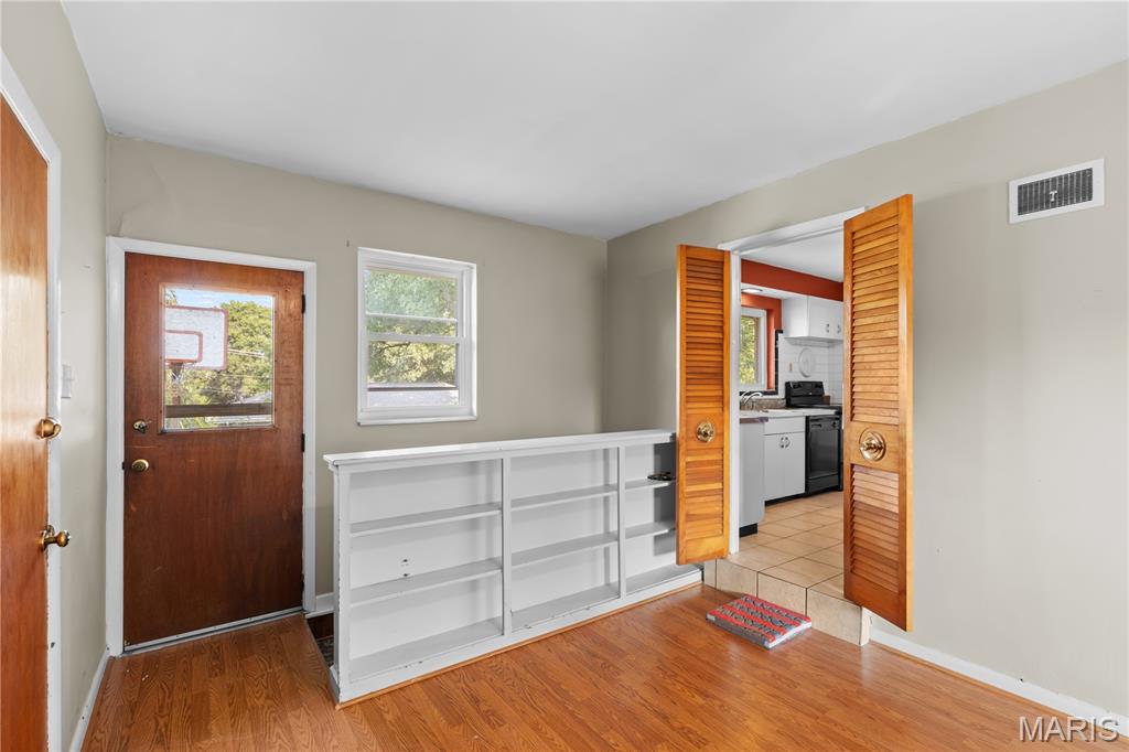 9228 Kenstan Court Property Photo 10