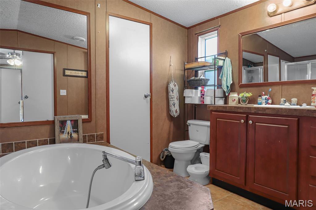 1101 Madison 9541 Property Photo 18