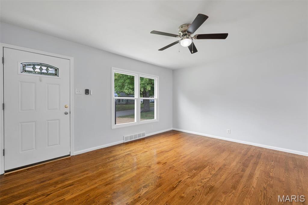 6320 Ashbury Drive Property Photo 4