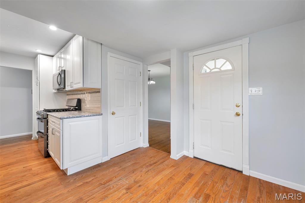 6320 Ashbury Drive Property Photo 10