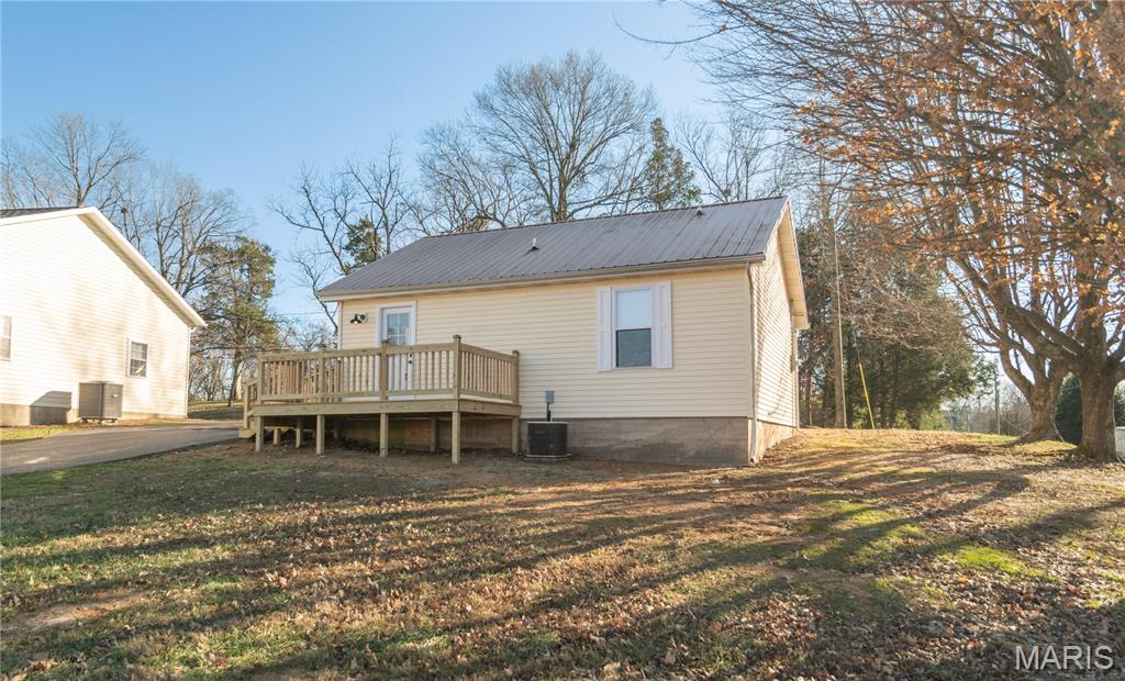 301 Cape Road Property Photo 3