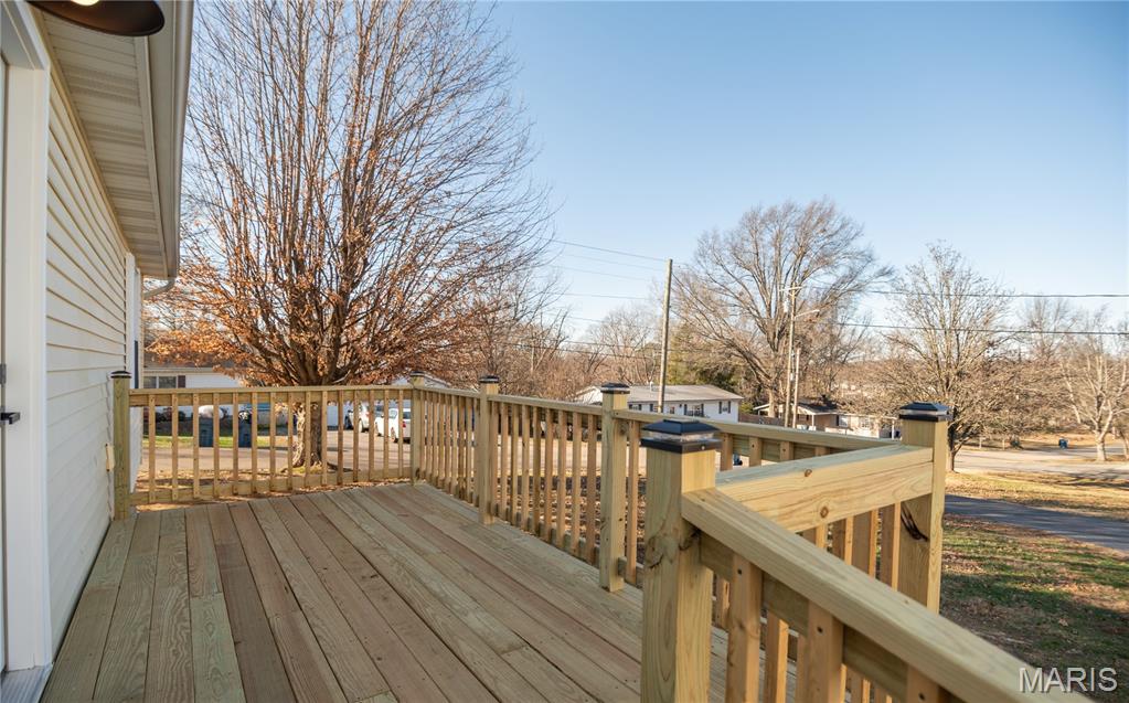 301 Cape Road Property Photo 5