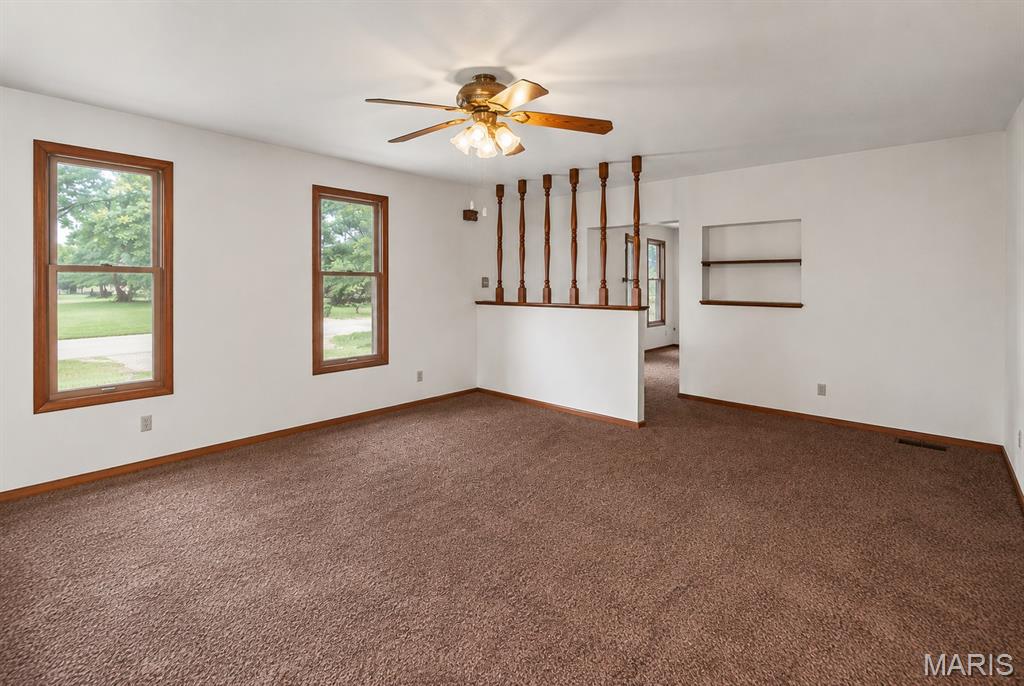 118 S Cedar Street Property Photo 2