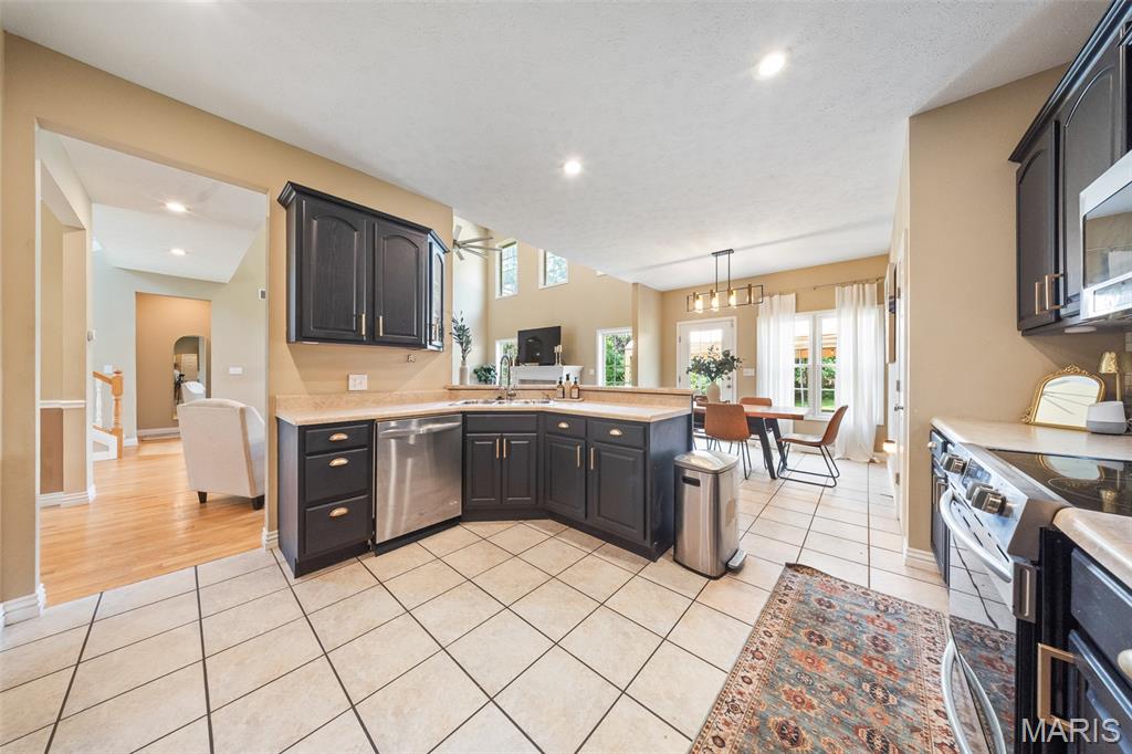 11891 Pine Forest Drive Property Photo 12