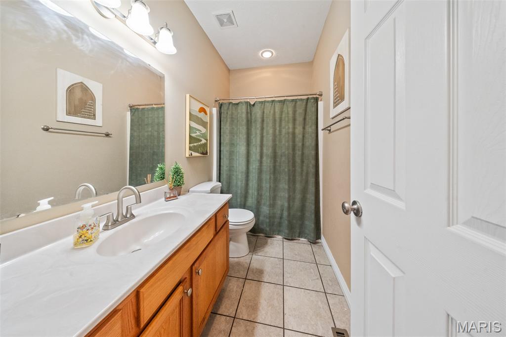 11891 Pine Forest Drive Property Photo 15