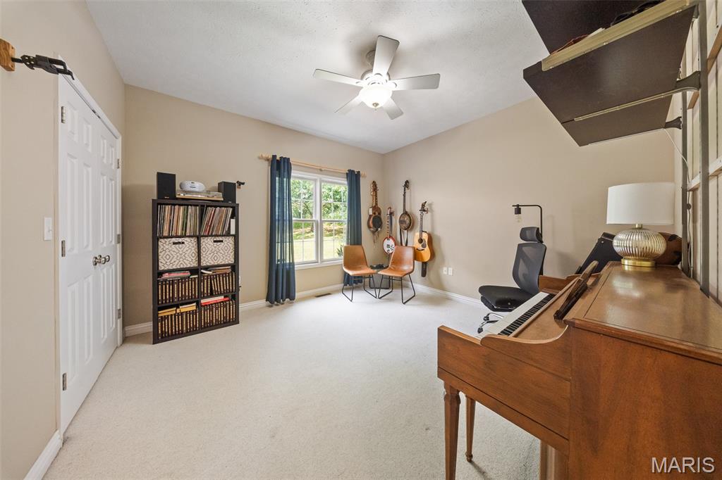 11891 Pine Forest Drive Property Photo 16