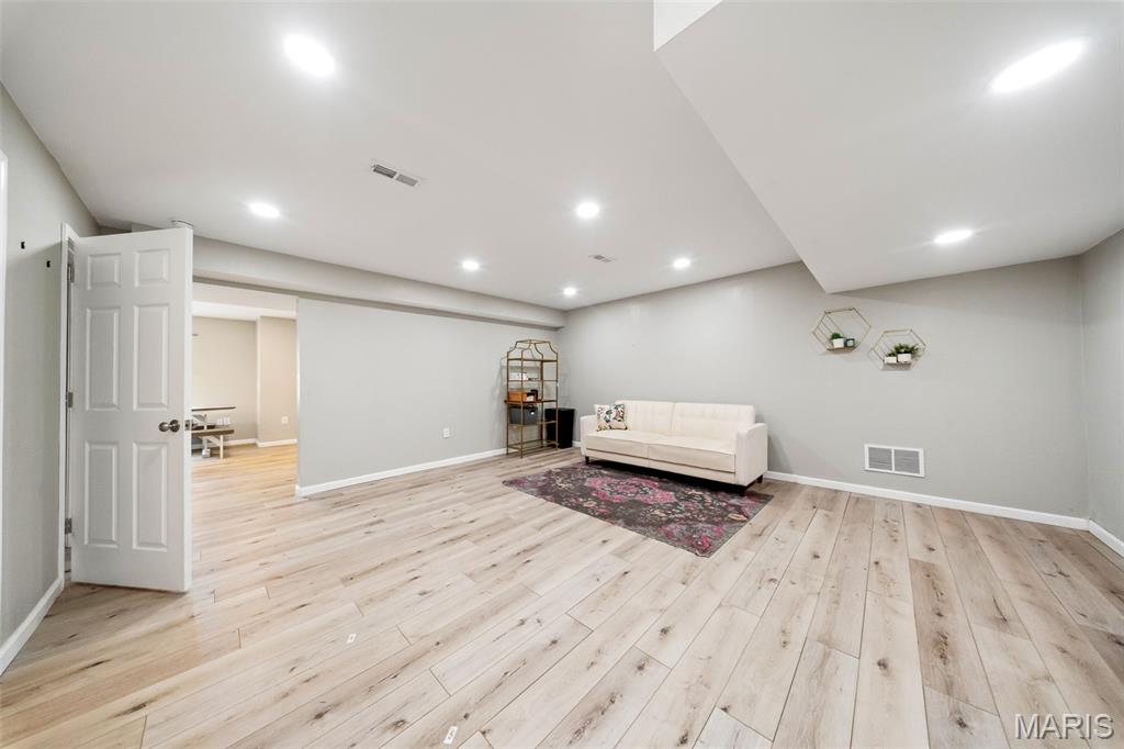 11891 Pine Forest Drive Property Photo 37