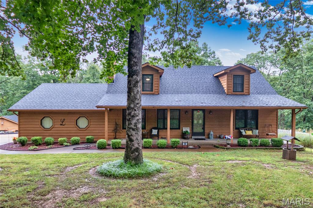 100 Hickory Lane