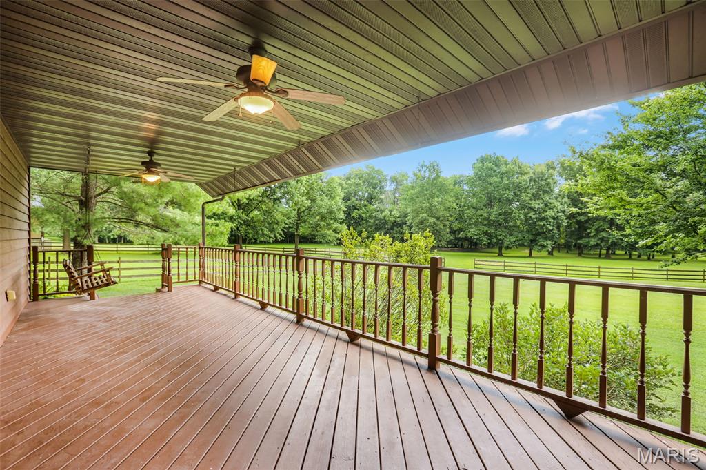 8825 Rosewood Hills Drive Property Photo 33