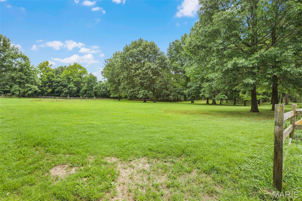 8825 Rosewood Hills Drive Property Photo 35