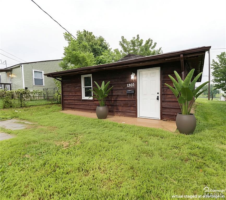 1307 Missouri Avenue Property Photo 1