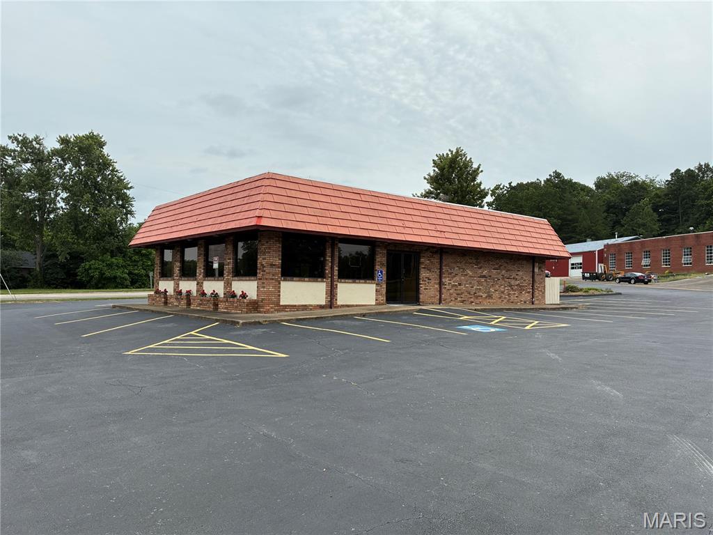 104 Pine Street Property Photo 1