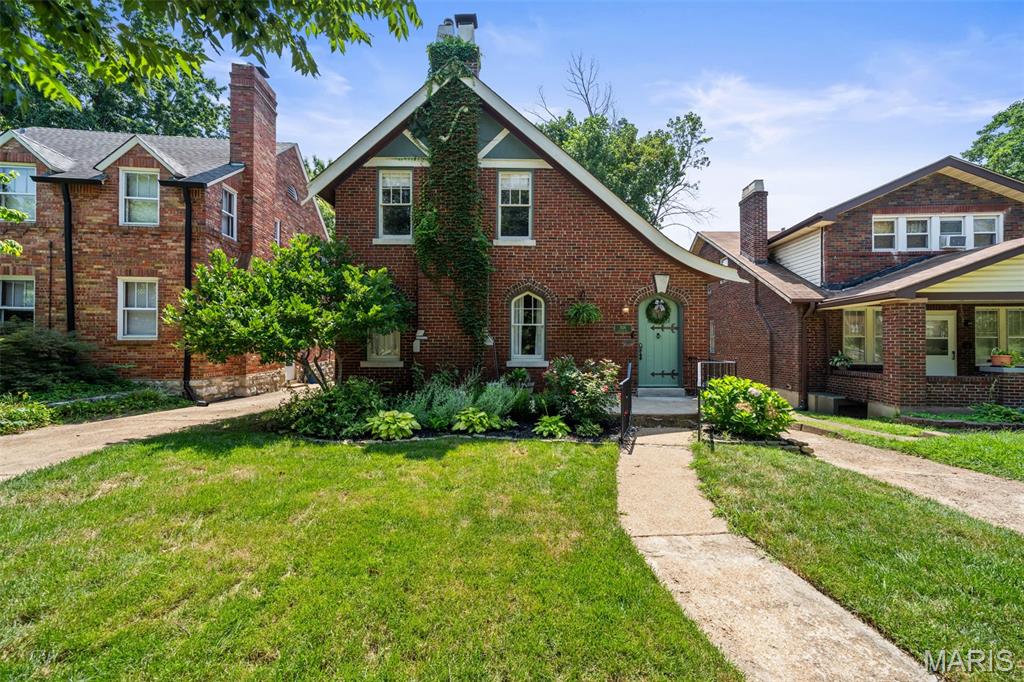 7426 Stanford Avenue Property Photo 1