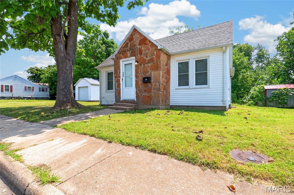 360 W 5th Street