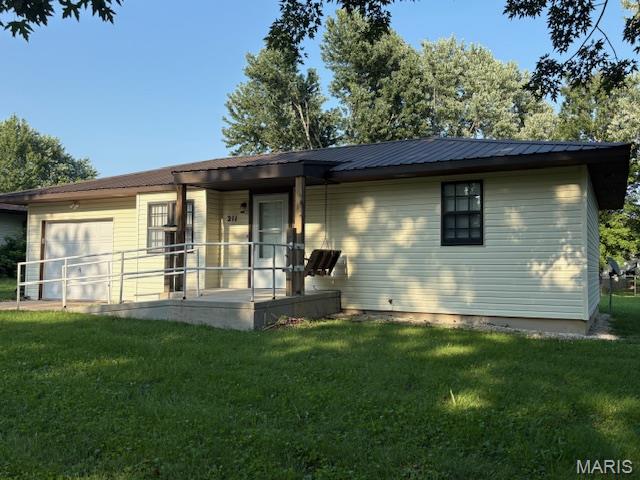 211 Belmont Drive Property Photo 2