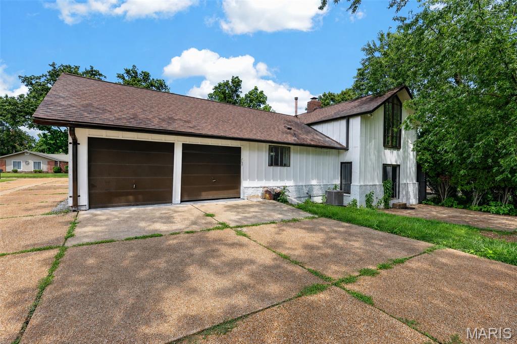 500 Kingridge Drive Property Photo 61