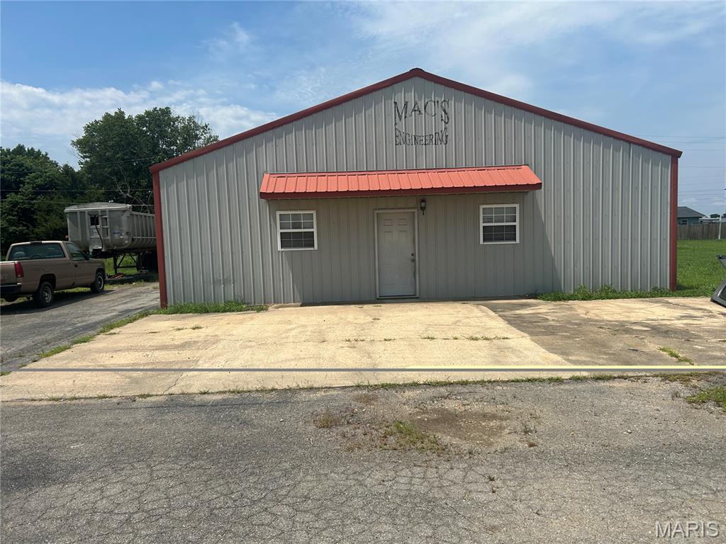 26049115 Property Photo 1