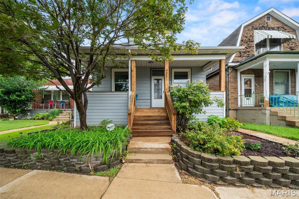4851 Sigel Avenue Property Photo 2