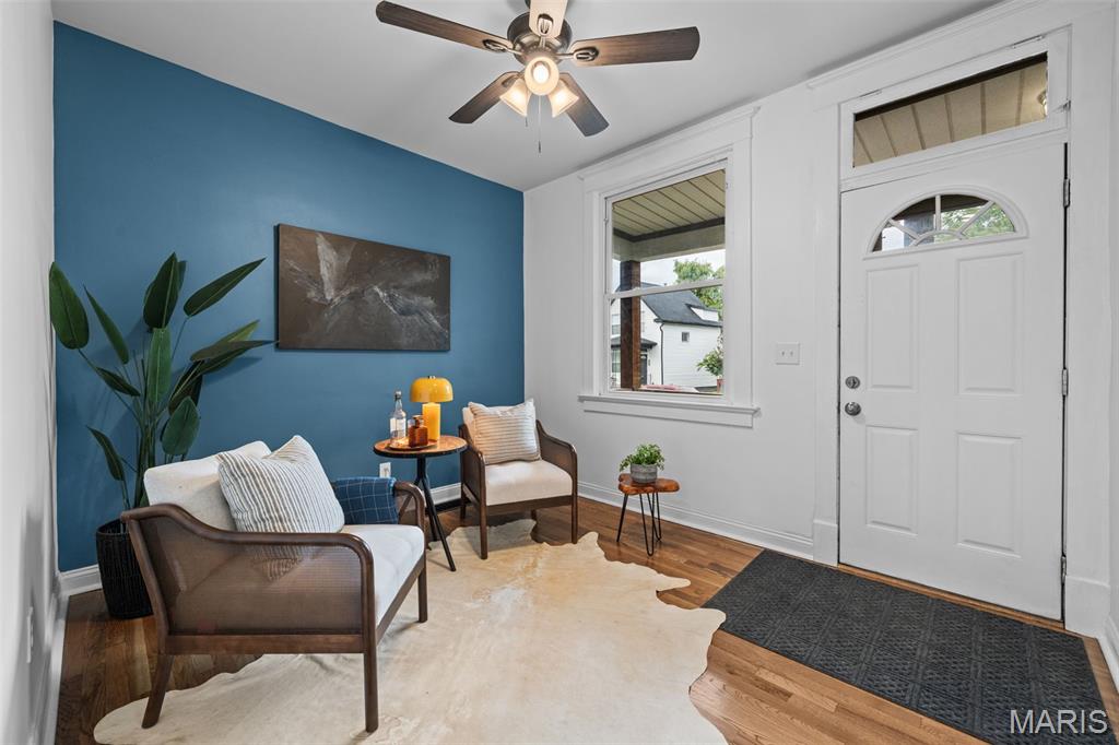 4851 Sigel Avenue Property Photo 8