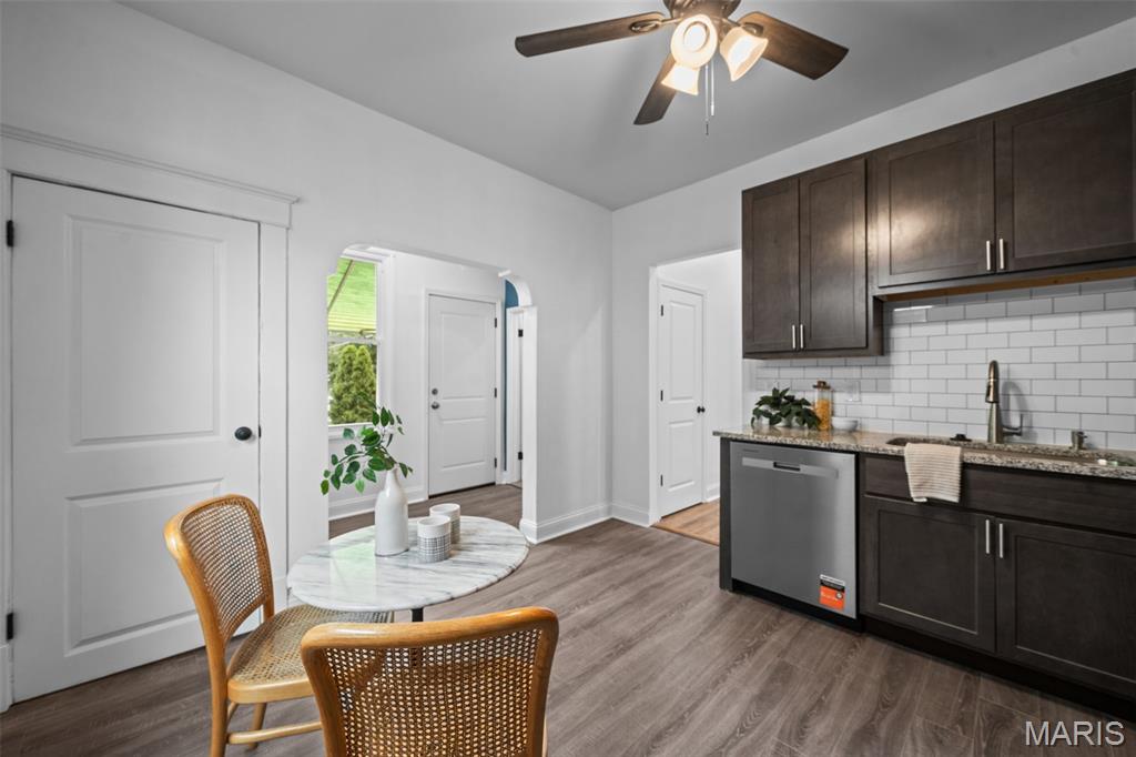 4851 Sigel Avenue Property Photo 19