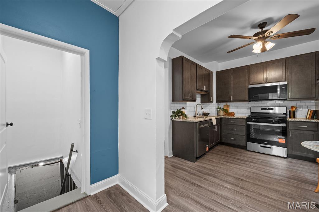 4851 Sigel Avenue Property Photo 21