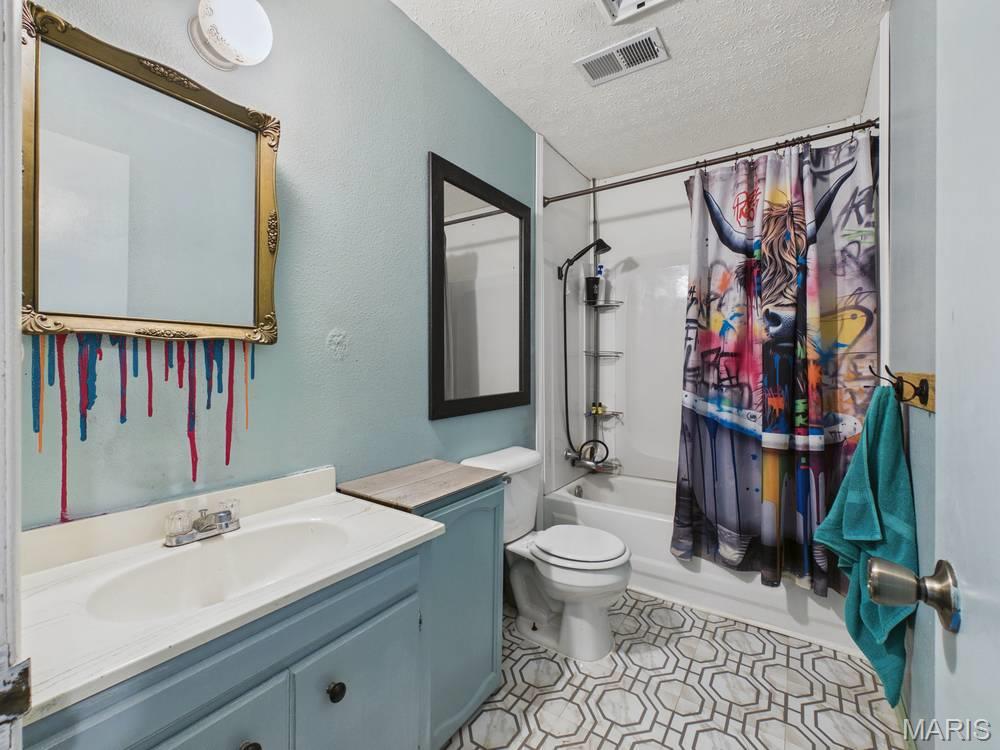 311 Harold Street Property Photo 7
