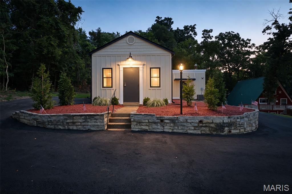 100 Joachim Avenue Property Photo 1