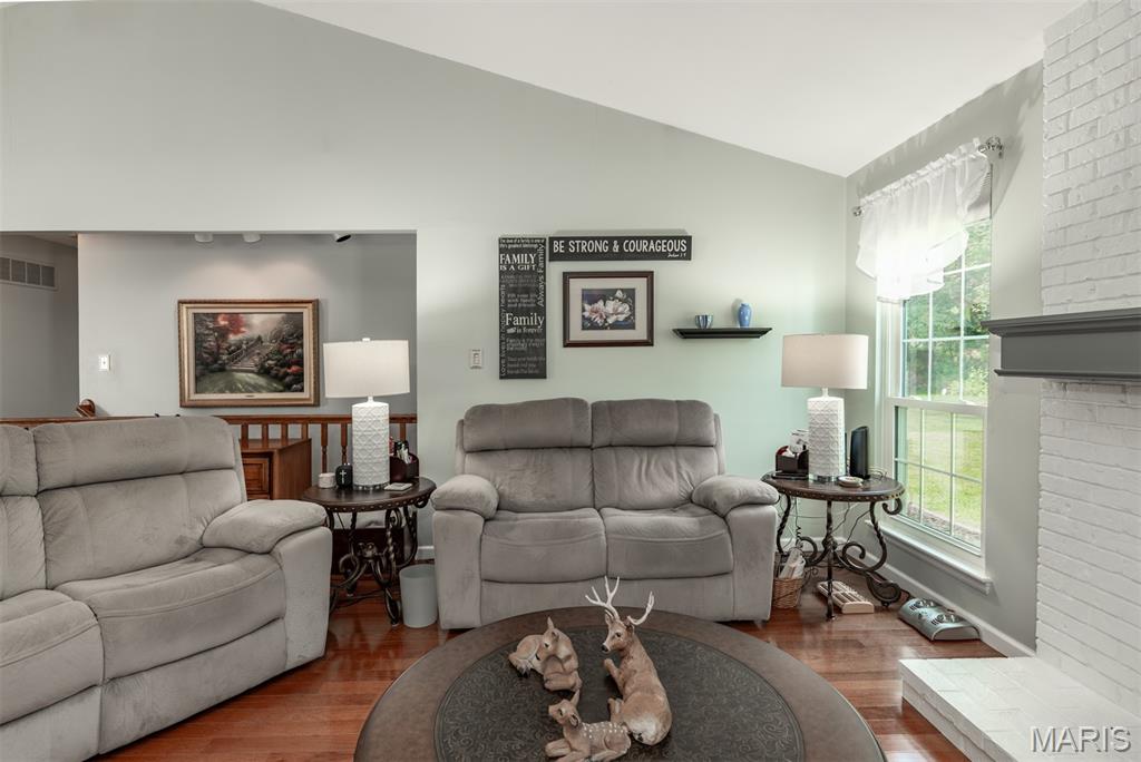 765 Spring Hill Farm Drive Property Photo 8