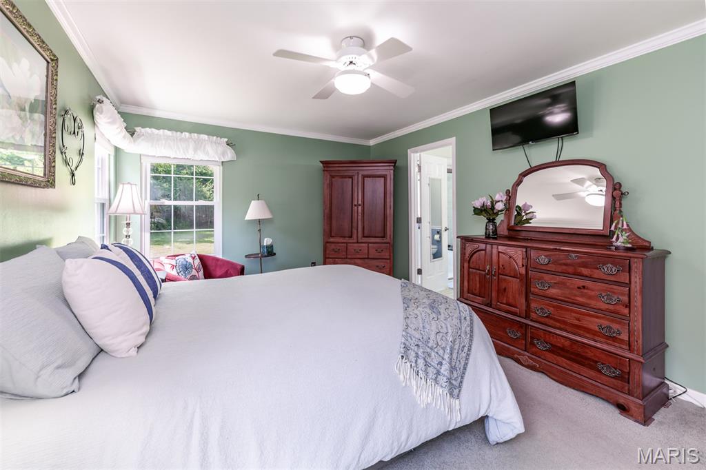 765 Spring Hill Farm Drive Property Photo 20