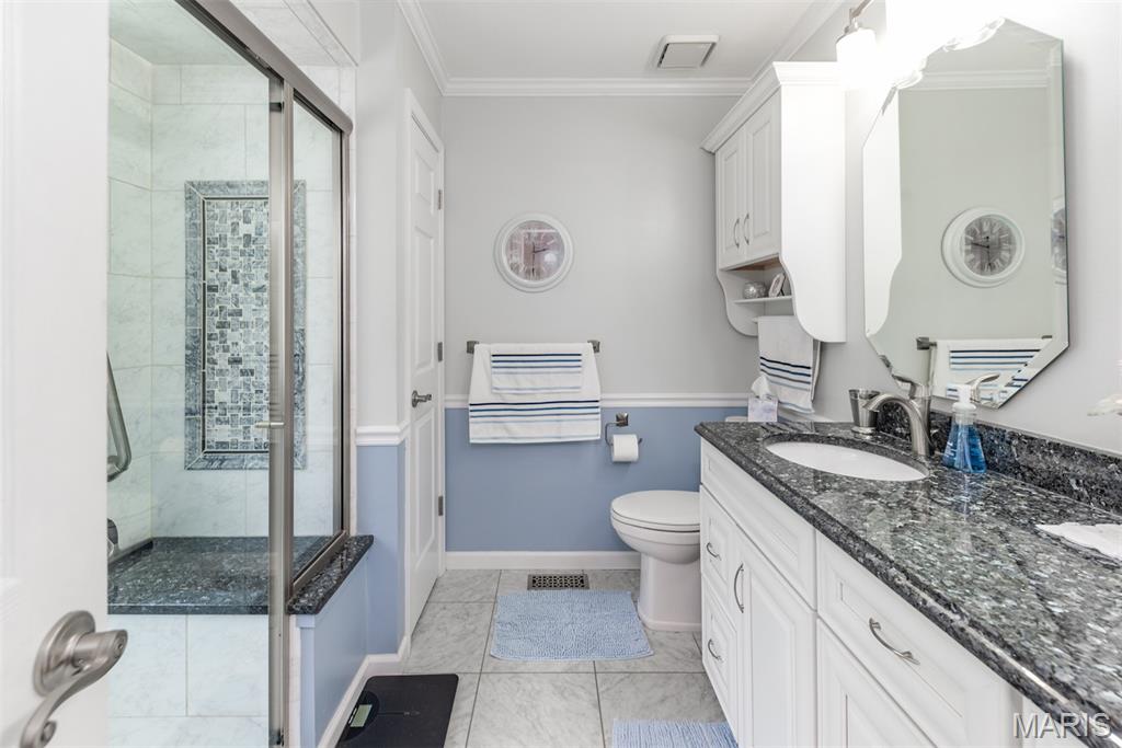 765 Spring Hill Farm Drive Property Photo 23