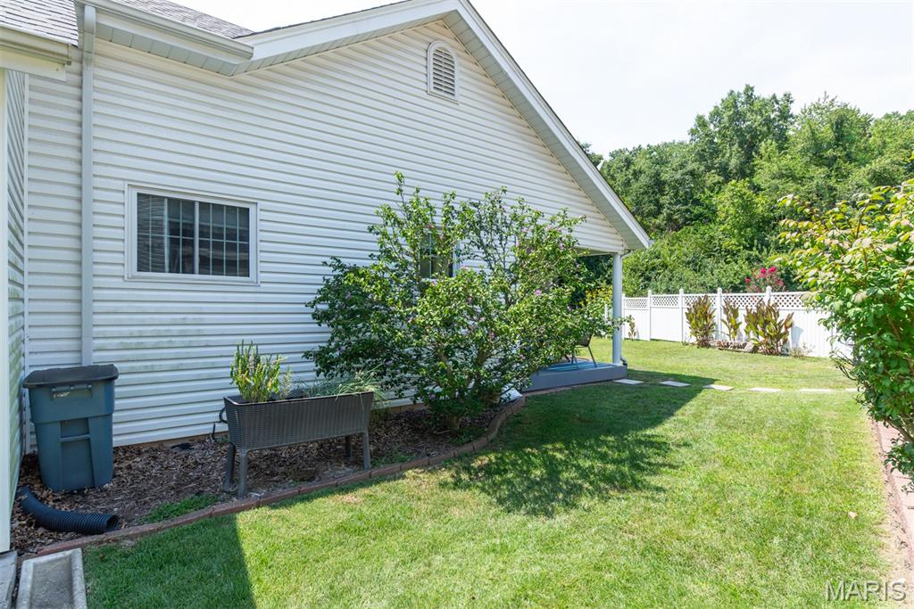 765 Spring Hill Farm Drive Property Photo 38