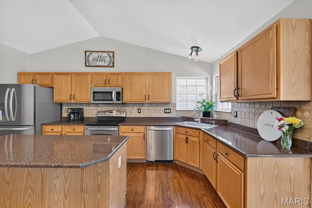 5146 Saddlebrook Parkway Property Photo 9