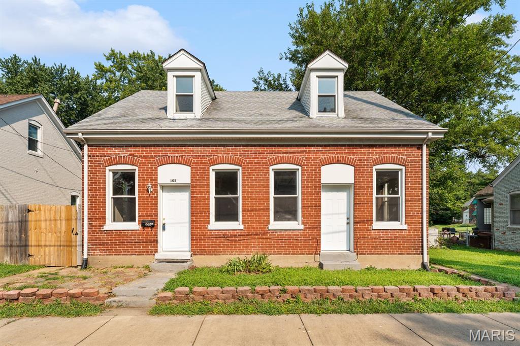 105 S 8th Street Property Photo 1